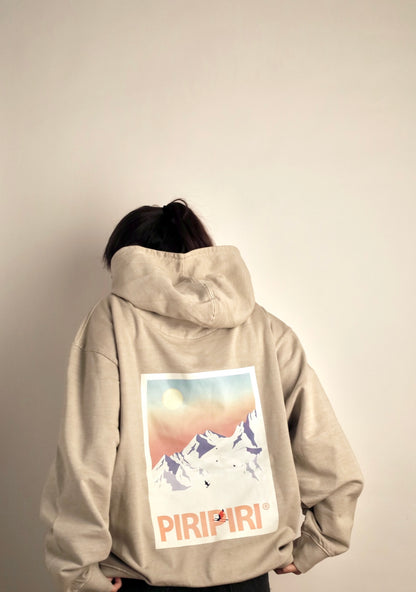 “VINTAGE SKIING” BEIGE OVERSIZED HOODIE